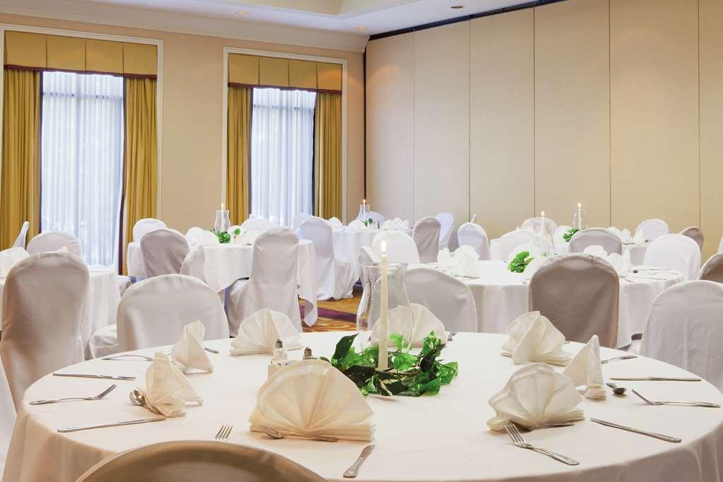 Hotel Doubletree By Hilton Atlanta Airport College Park Restaurante foto