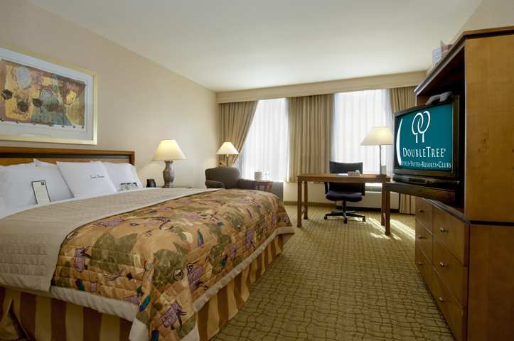 Hotel Doubletree By Hilton Atlanta Airport College Park Habitación foto
